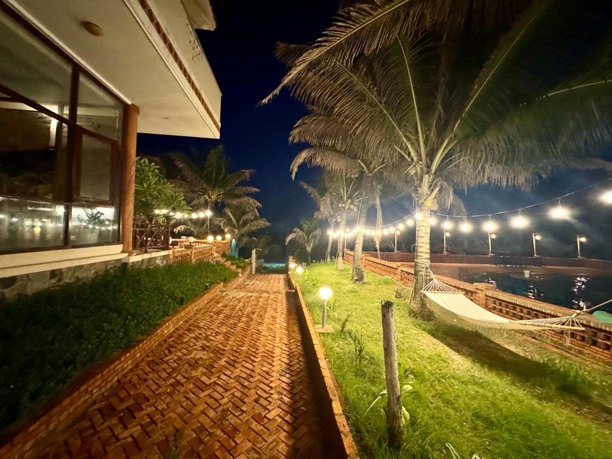 Blue Sailing Resort - Canh Buom Xanh Xom Tram Экстерьер фото